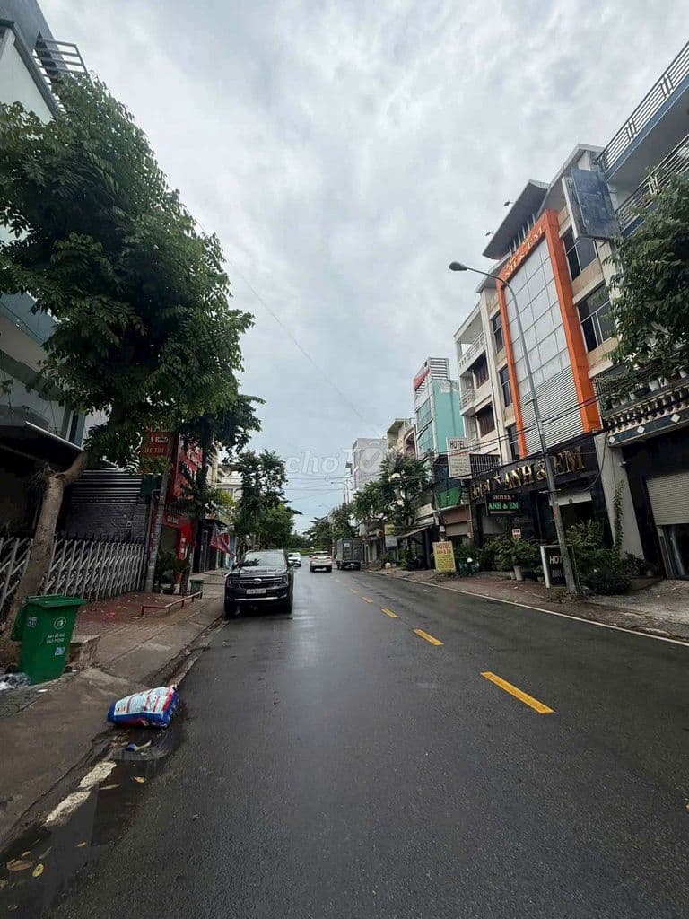 MT HHG Đường 16m Kinh Doanh Đỉnh Ngay Ngã Tư Ga, 2 P Sg GV 4 Tầng TM - Ảnh 3