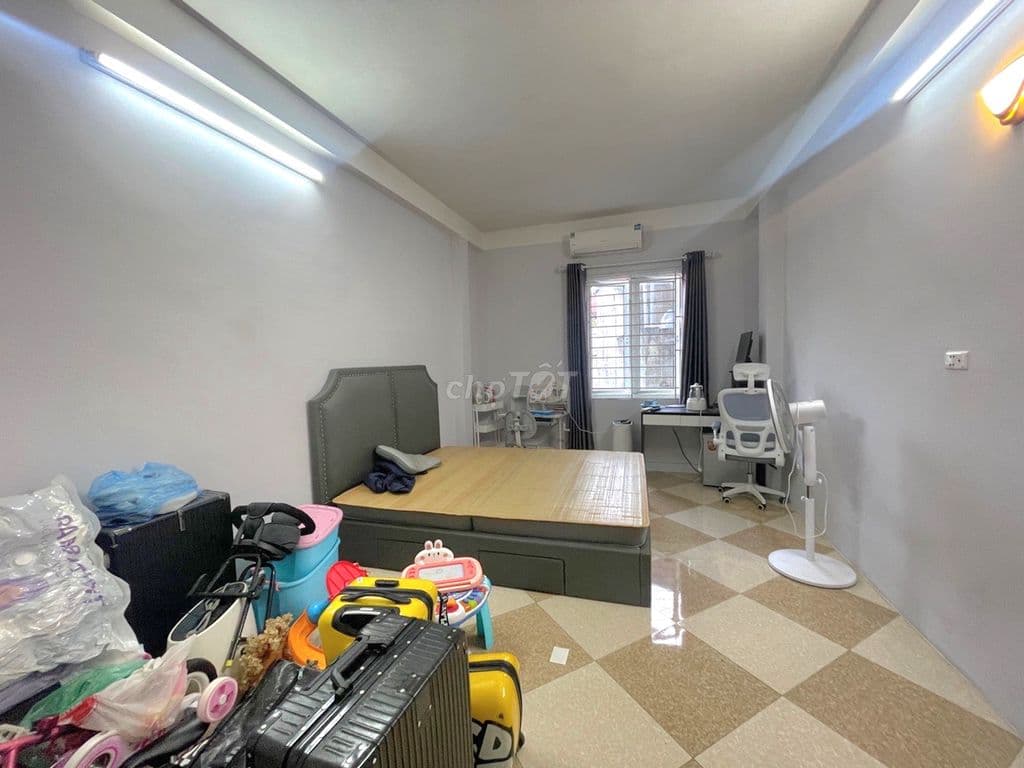 Bán nhà đẹp 6 tầng Trần Quốc Vượng Cầu Giấy full nội thất, giá hợp lý