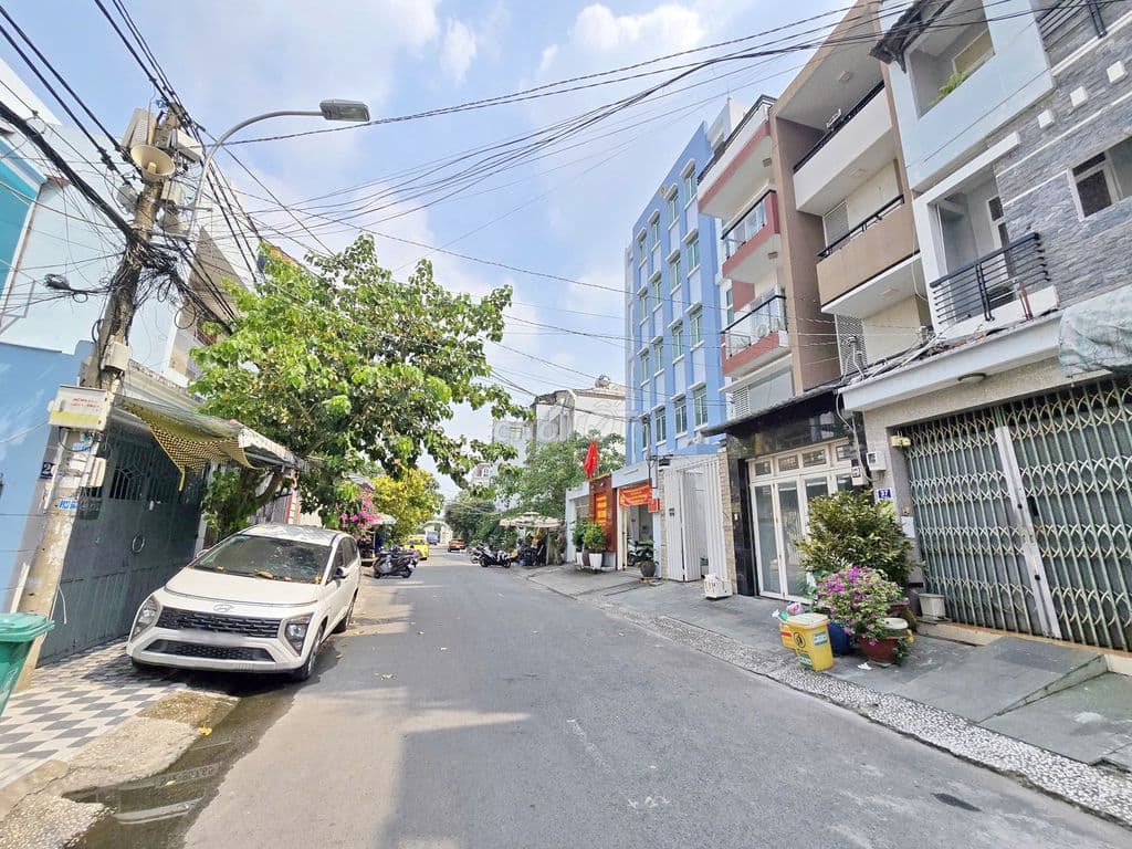 Nhà phố 4 tầng 7x20, 134.8m² mặt tiền đường số 45 Q7 giá 23.9 tỷ - Ảnh 3