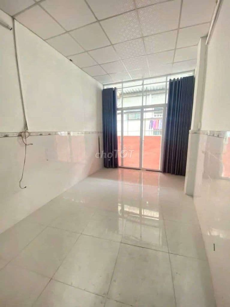 Cần bán nhà riêng chính chủ ở Quận 10, đường Ngô Gia Tự, phường 9, s - Ảnh 3