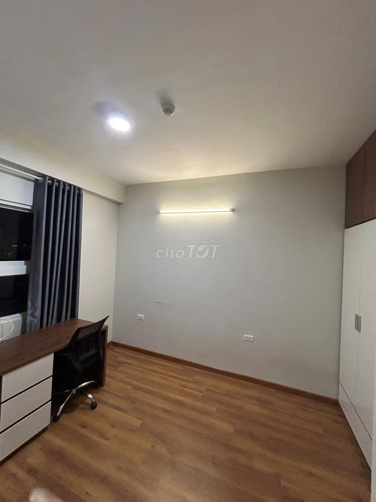 Chung cư Hoa Sen có sổ hồng đường Lạc Long Quân quận 11, 2 phòng ngủ - Ảnh 2