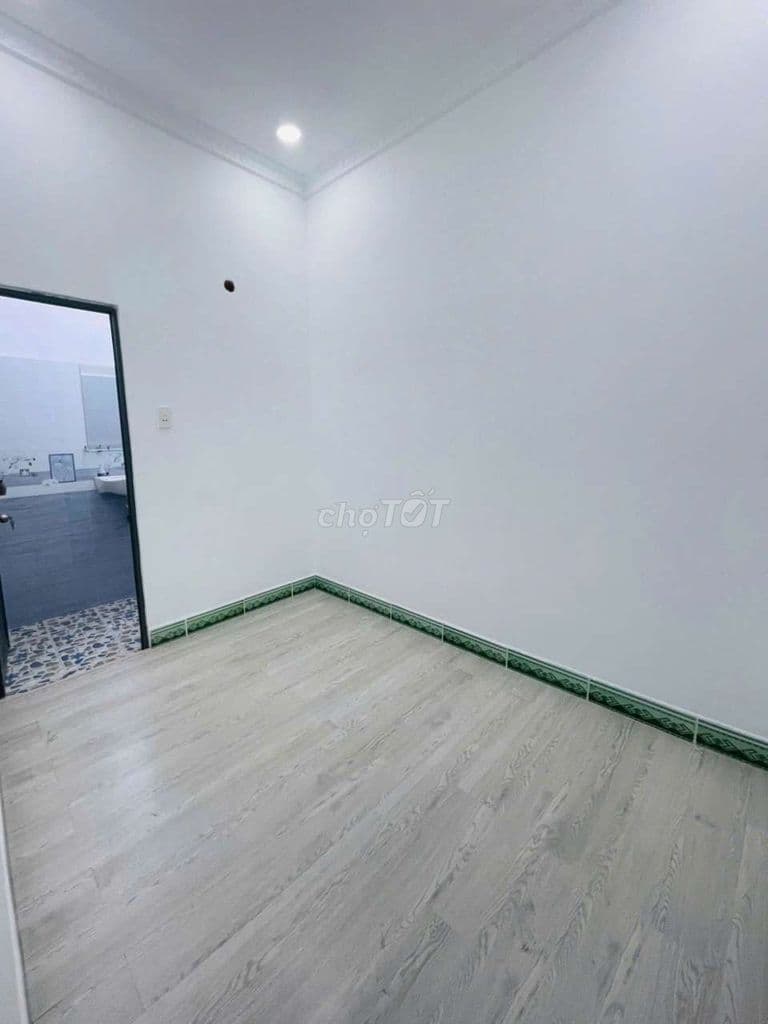 NHÀ ĐẸP 2 TẦNG, GẦN CHỢ THIẾC, Q12 - Ảnh 3