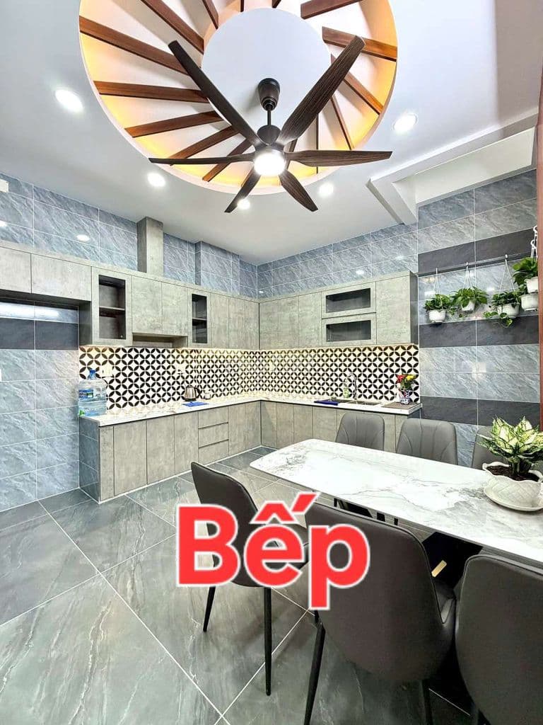 CHỈ 6,6đ. NHÀ XÂY MỚI 4 TẦNG 4,2X12m - HẺM Ô TÔ 6M - NGAY AEON TÂN PHÚ - Ảnh 2