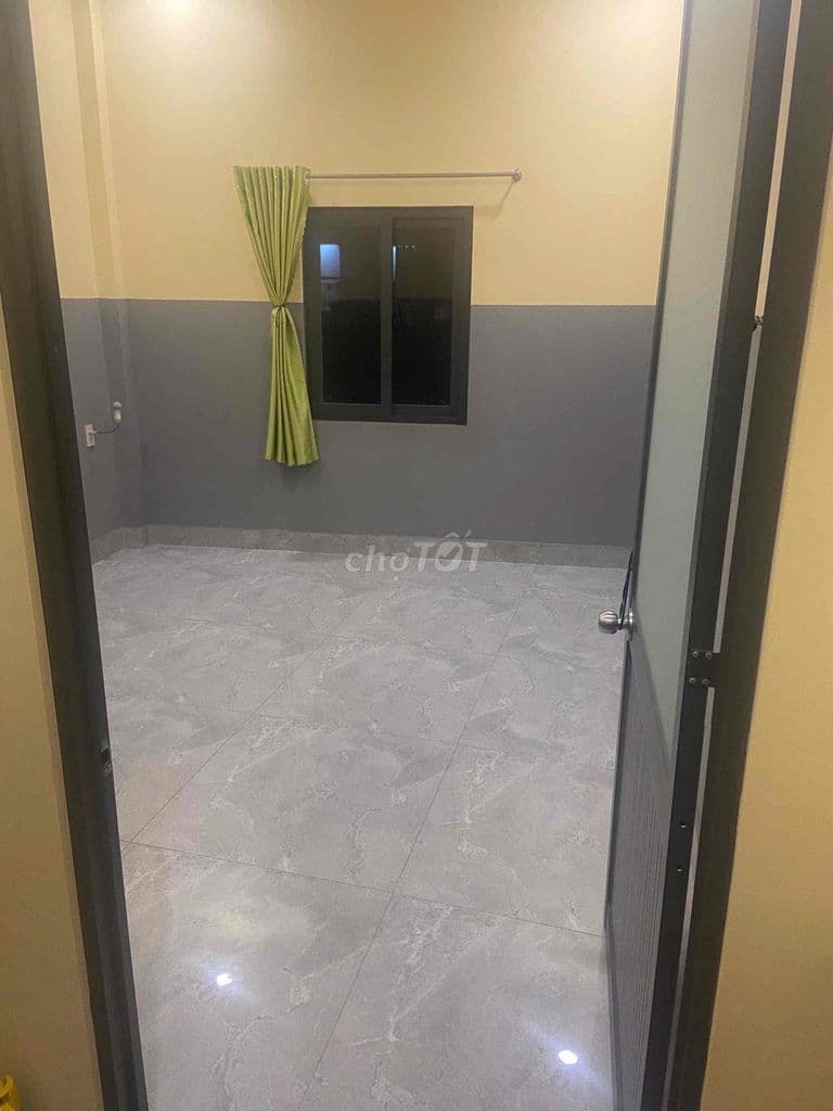 BÁN NHÀ CHỢ ĐÊM BÀ HOM TỈNH LỘ 10. 5 X 18 M. 2 TẦNG. 5P QUA AEON B TÂN