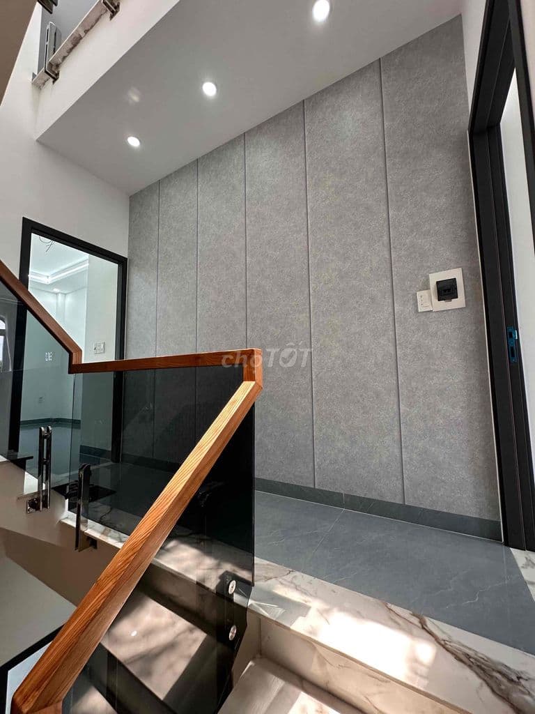 bán nhà nhà mới xây. 5 tầng . full nội thất . 4x16 . - Ảnh 3