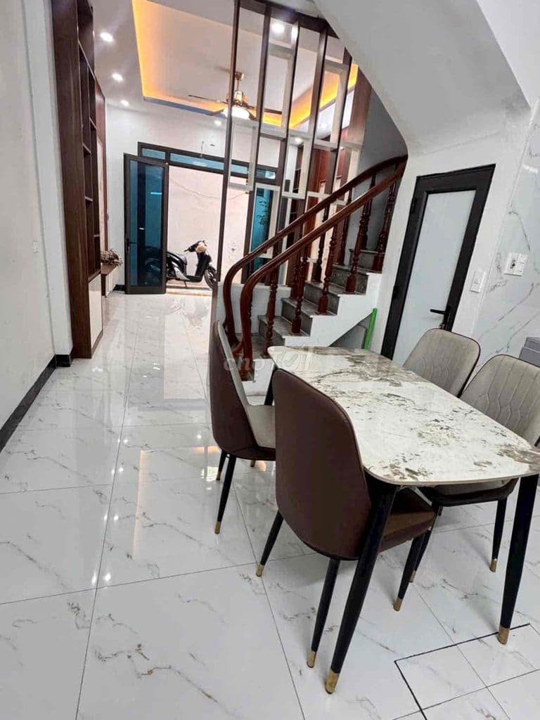 Bán nhà đường Hoàng Mai 42mx4 tầng, 4 ngủ ,nở hậu gần ô tô giá 8,2 tỷ - Ảnh 3