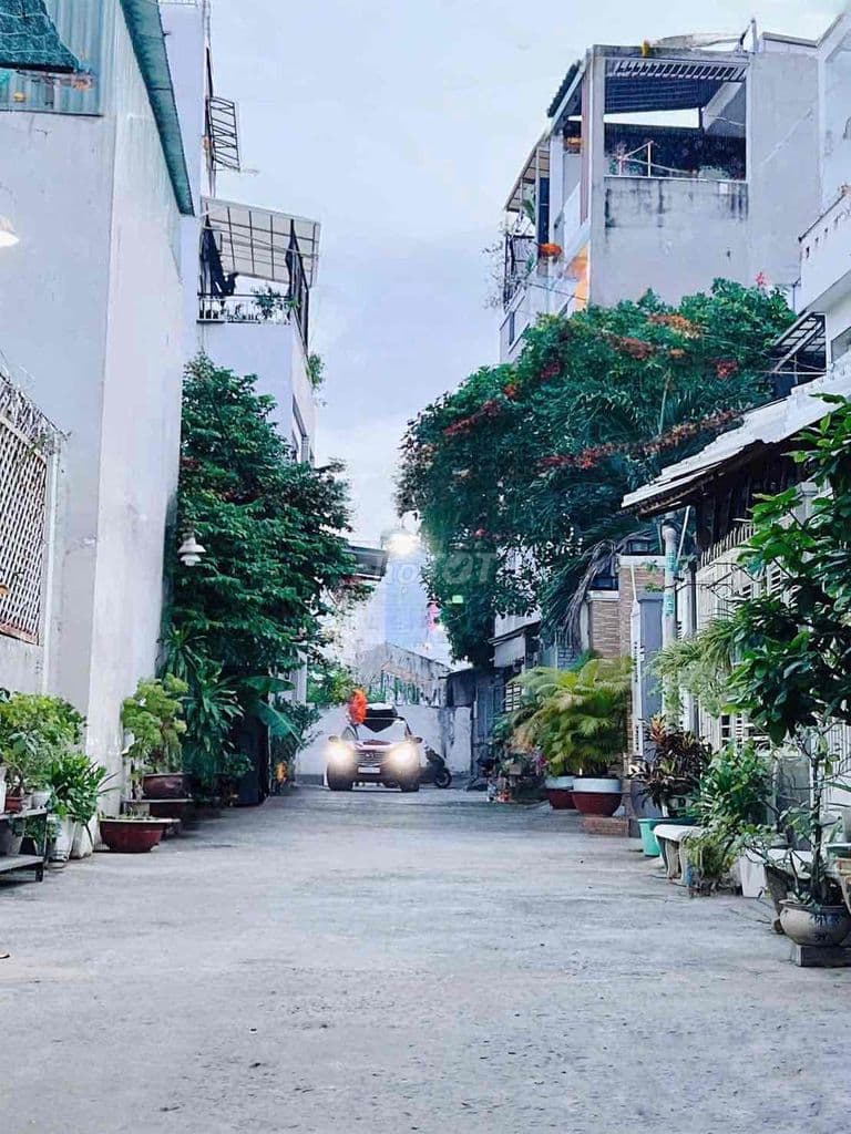 GẤP! Bán nhà Nguyễn Thị Thập gần Lotte Mart Quận 7. Giá 5.89Tỷ/81m2 - Ảnh 2