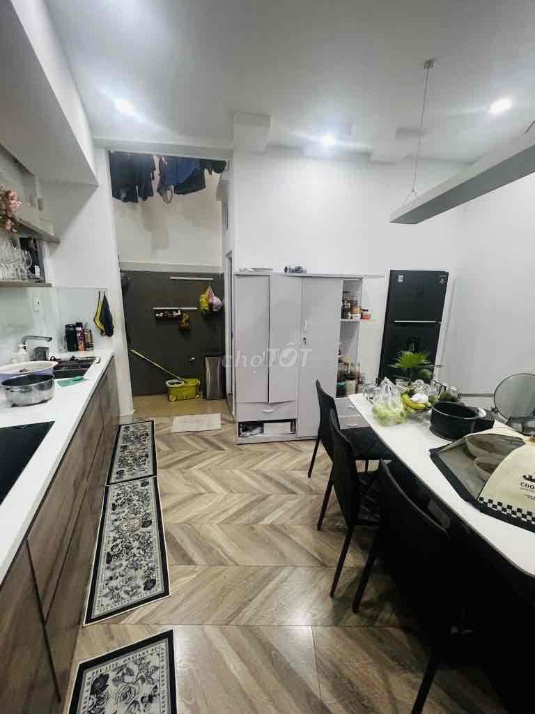 NHÀ ĐẸP HƠN 60m2, GẦN MẶT TIỀN NGAY P.7 Phú Nhuận, gần Phan Xích Long - Ảnh 2