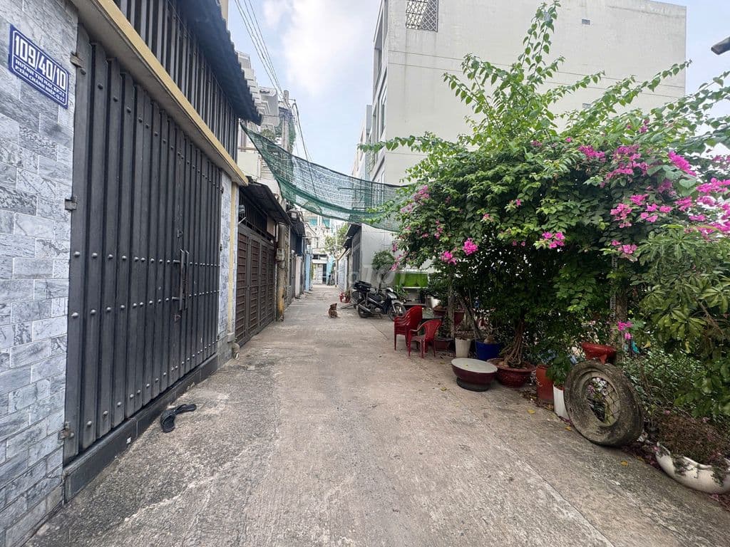 Bán Đất Hẻm Xe Hơi Đường Huỳnh Thị Hai, F Tân Chánh HIệp, Q 12 Giá Rẻ