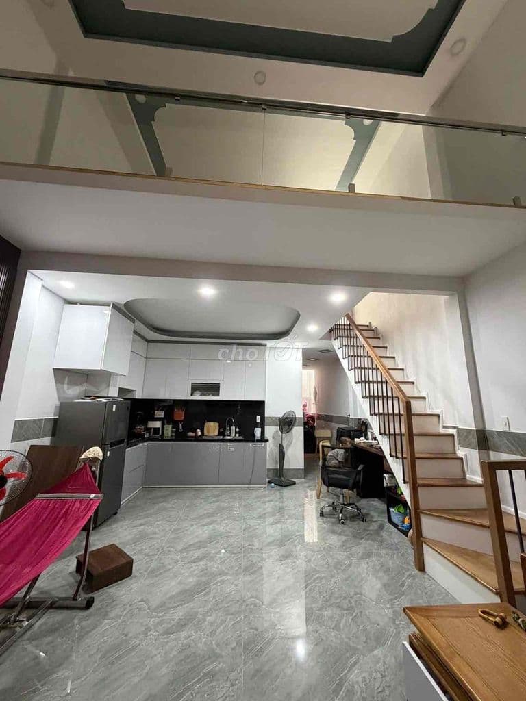 NHÀ TRỆT LỬNG CÒN MỚI VÀO Ở NGAY - SHR - 3PN - THỚI TAM THÔN, HÓC MÔN.