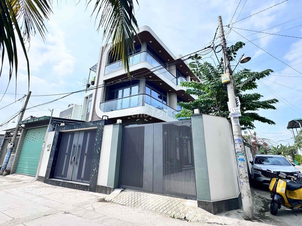 SIÊU PHẨM VILLA SÂN VƯỜN - 2 MẶT TIỀN ĐƯỜNG THÔNG THOÁNG - DT 10*16M - Ảnh 3