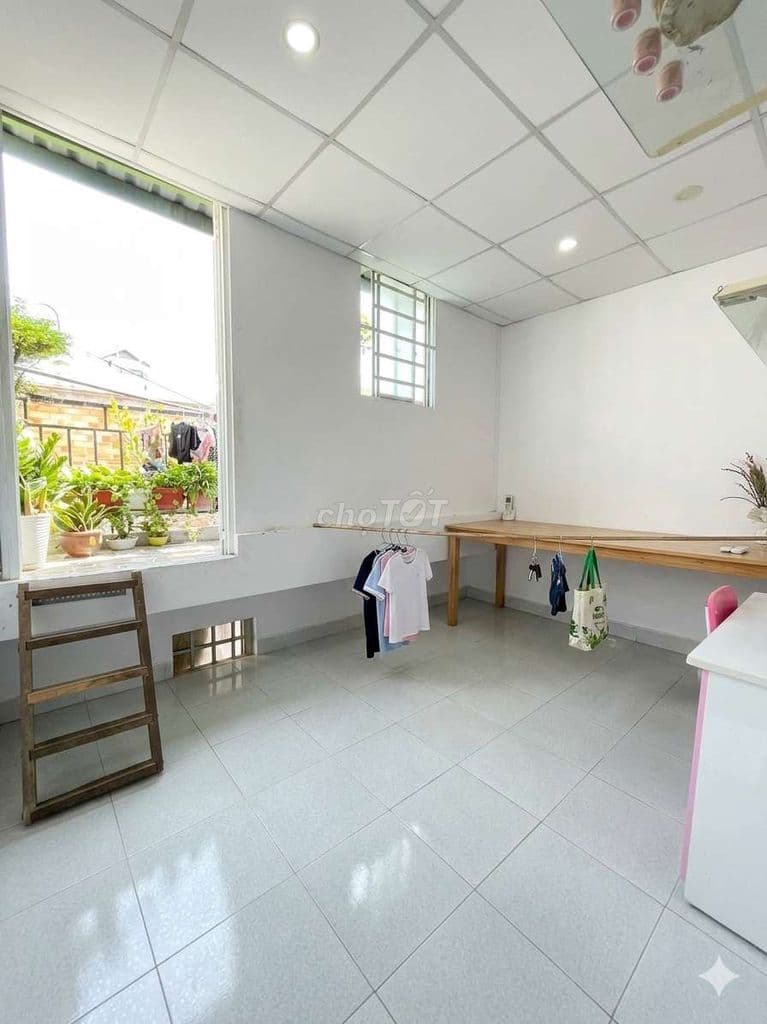 HBG THÔNG - LÊ THIỆT - 28M - 2 TẦNG KIÊN CỐ - 3PN - GIÁ 3,85 TỶ - Ảnh 2