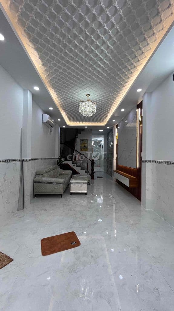 bán nhà 🏠 mặt tiền mới 100% đường 3/2 P16Q11