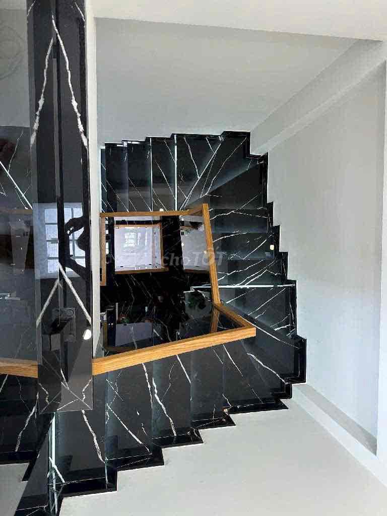 GIẢM SỐC 1 TỶ – CHỈ CÒN 9.3 TỶ (TL CHÍNH CHỦ)