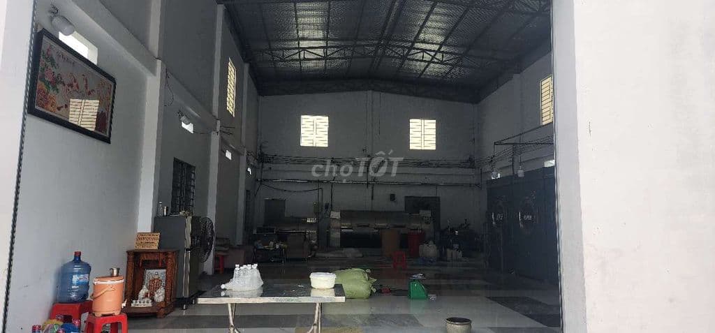Rm chính chủ cần bán kho xưởng 870m
