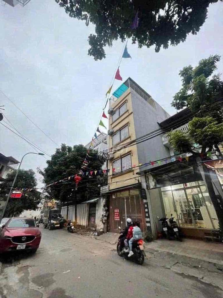 Bán nhà đường ô tô tránh Cổ nhuế