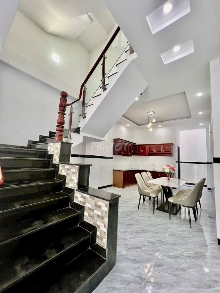 NHÀ Q12, 3 LẦU, 76M2, HXH THÔNG TRẢI NHỰA, NHÀ MỚI Ở NGAY, NHỈNH 6 TỶ - Ảnh 3