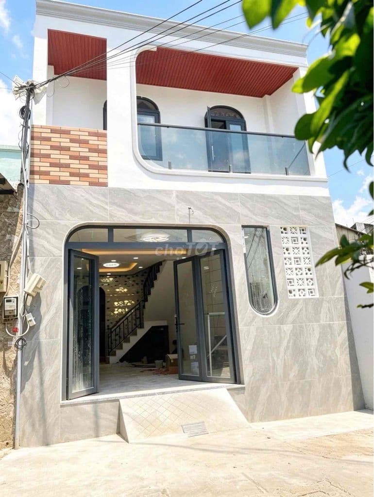 NHÀ ĐẸP 2 TẦNG — GẦN AEON SIÊU THỊ TÂN PHÚ 5.8M x 13.5M Giá Tốt