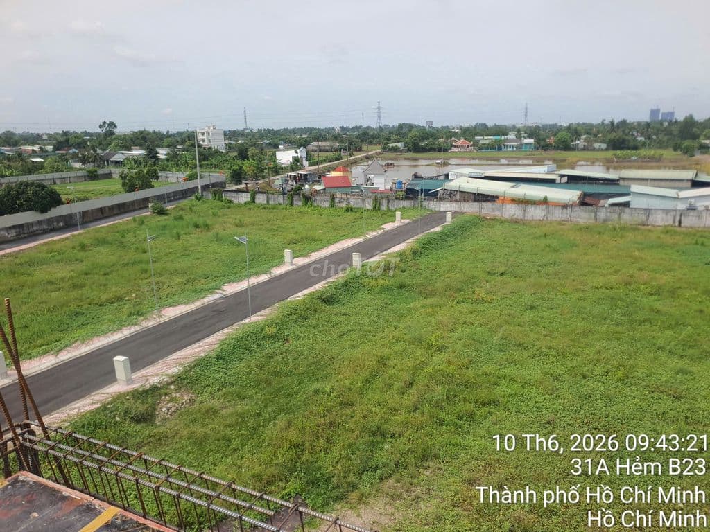 Đất mặt tiền Hương Lộ 10, Bình Chánh, DT 5x18m, sổ riêng, đường 20m
