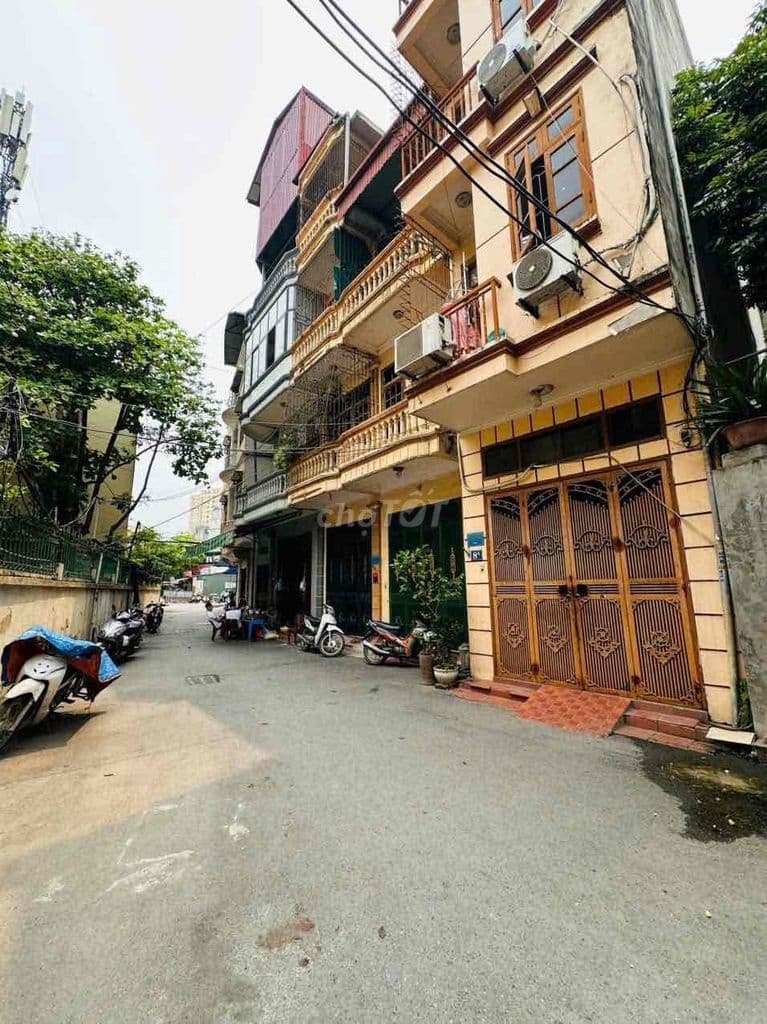 Chính chủ bán nhà 19/38/8 Vũ Thạnh - 22m2x3T - siêu hiếm 4,2 tỷ