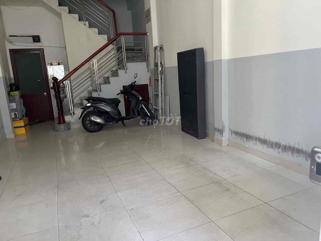 NHÀ THOÁNG RỘNG - Ảnh 3