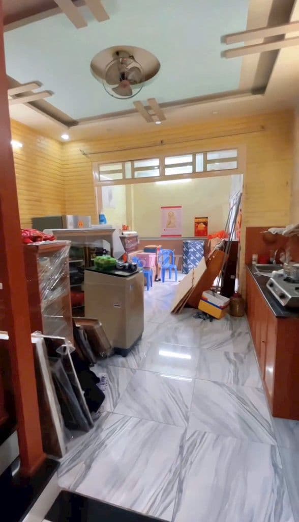 GẤP BÁN NHANH GIÁ RẺ-HẺM XE TẢI-HƯƠNG LỘ 2-NGAYNGÃ 4 BỐN XÃ-48m2-3.8TỶ - Ảnh 3