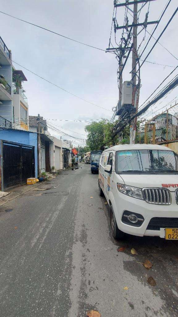 MẶT TIỀN KINH DOANH ,HẺM XE TẢI THÔNG ,NỞ HẬU GẦN EMART SÂN BAY HƠN 6T - Ảnh 2