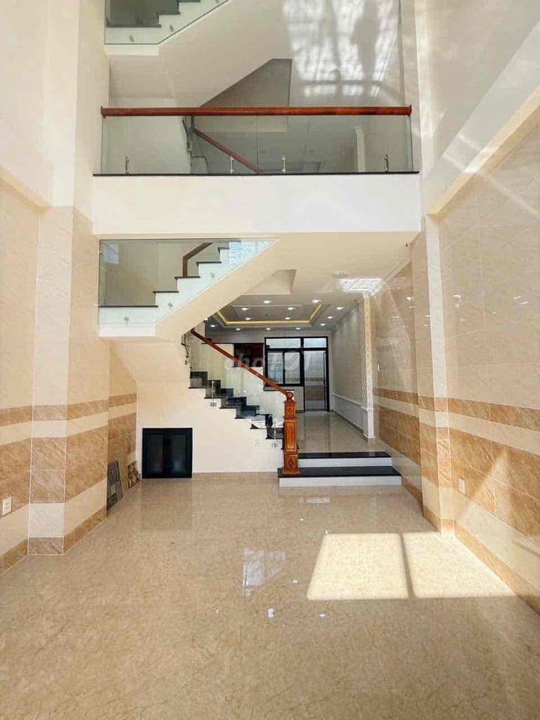 BÁN NHÀ PHỐ VEN SÔNG SÀI GÒN, sát mặt tiền QL13 liền kề Vạn Phúc - Ảnh 2