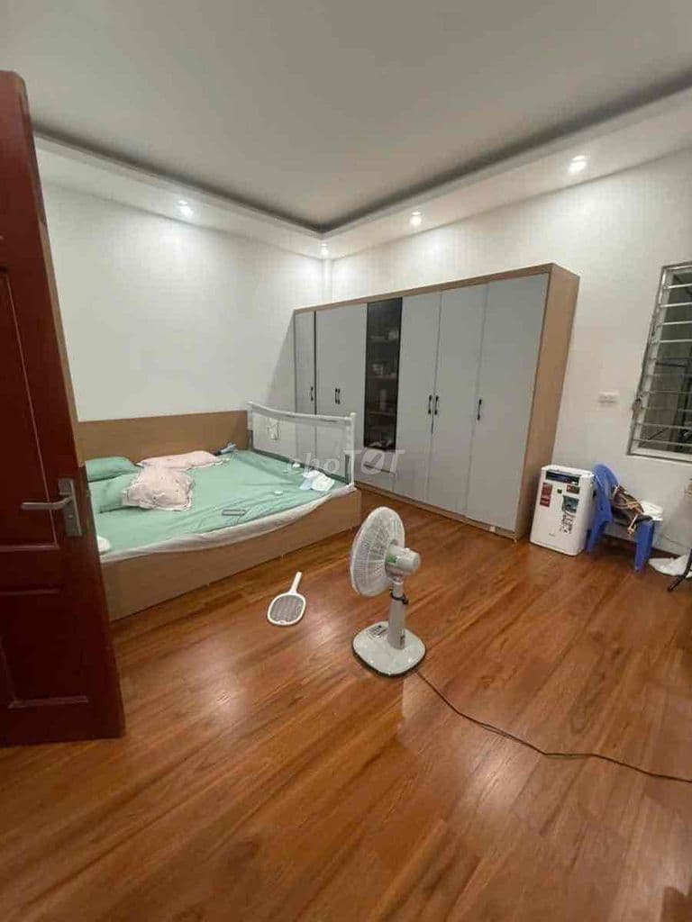 Nhà Hiếm Cầu Giấy 40m2 - 5 Tầng - Gần Phố - Ở Ngay - Giá 9 Tỷ ( TL ) - Ảnh 3
