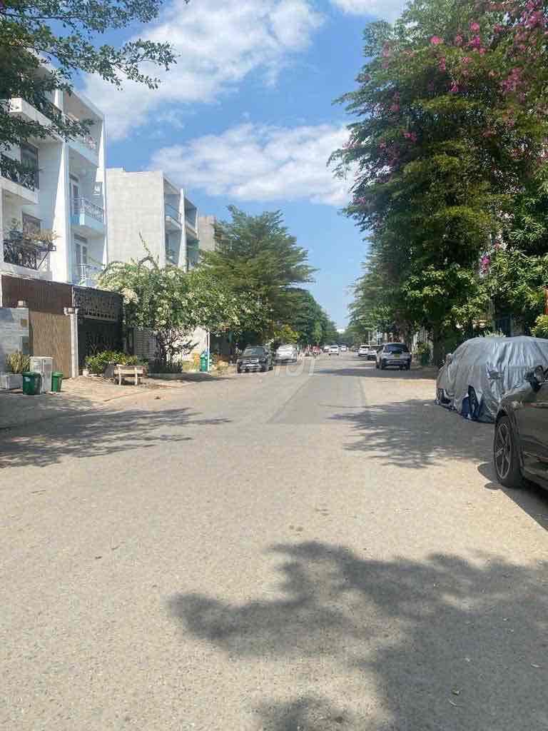 Đất mặt tiền khu dân cư đại phúc đường phạm hùng bình chánh