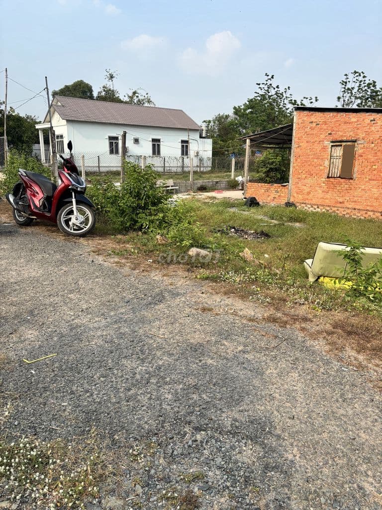 Bán đất 580m2 tại Xuyên Á, 1 tỷ 295 triệu, mặt tiền 6m, pháp lý đầy đủ - Ảnh 3