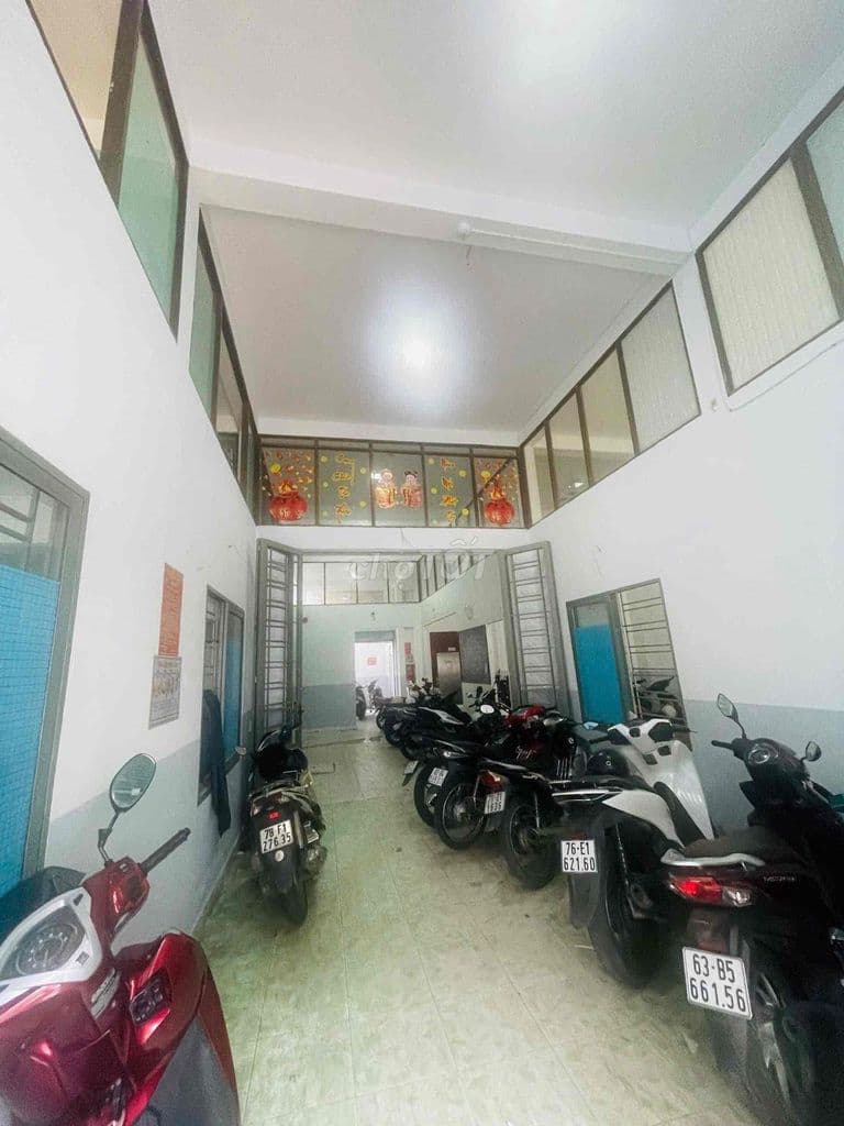 278m2(11.6x23.8)50phòng Chdv 6 TẦNG dòng tiền khoán 1tỷ HẺM 1/ XE TẢI