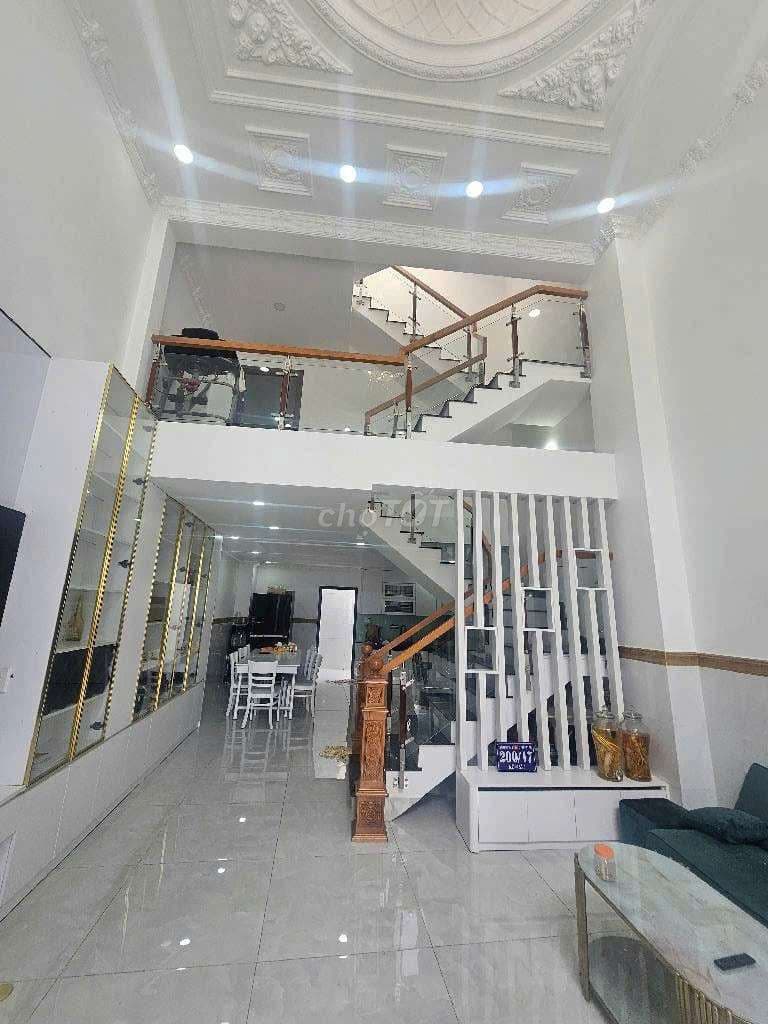 nhà đẹp mới xây xong mua vào ở ngay - Ảnh 2