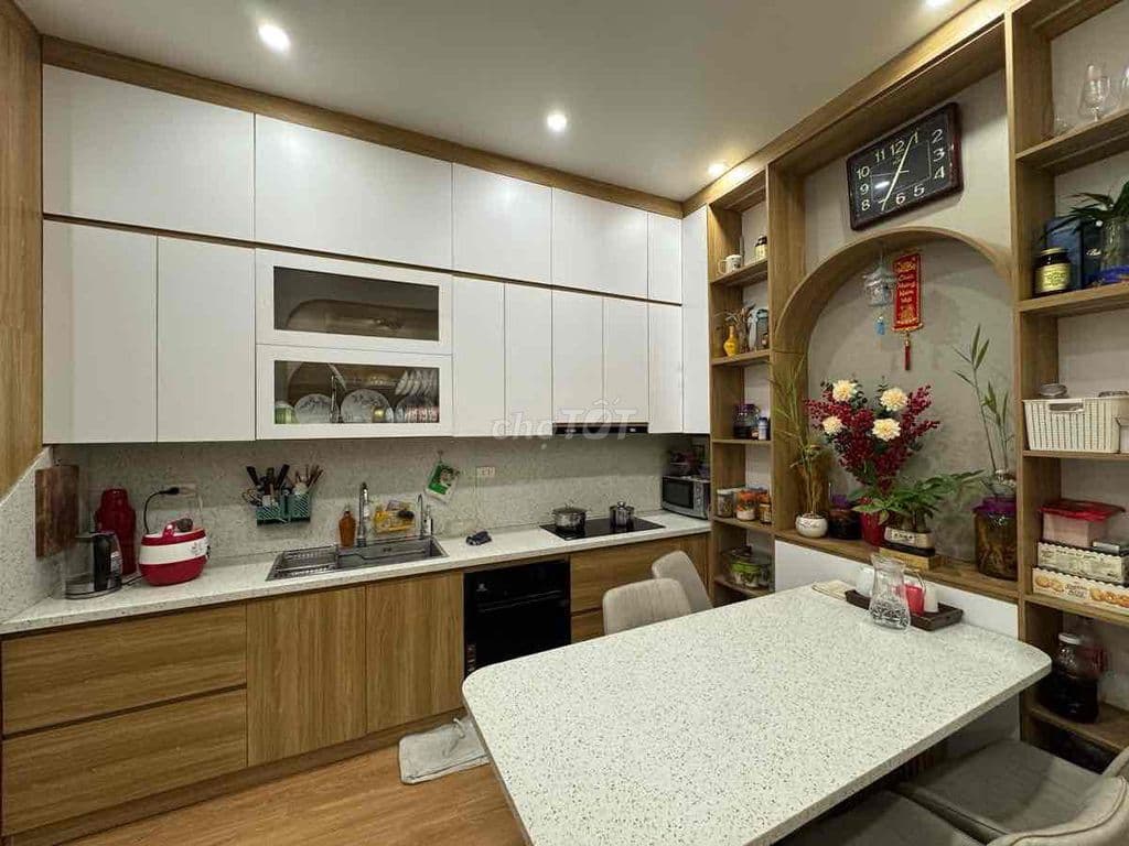 HOT Phố Quan Nhân, nhà dân xây đẹp, ngõ to như phố, dt 37m*5 tầng