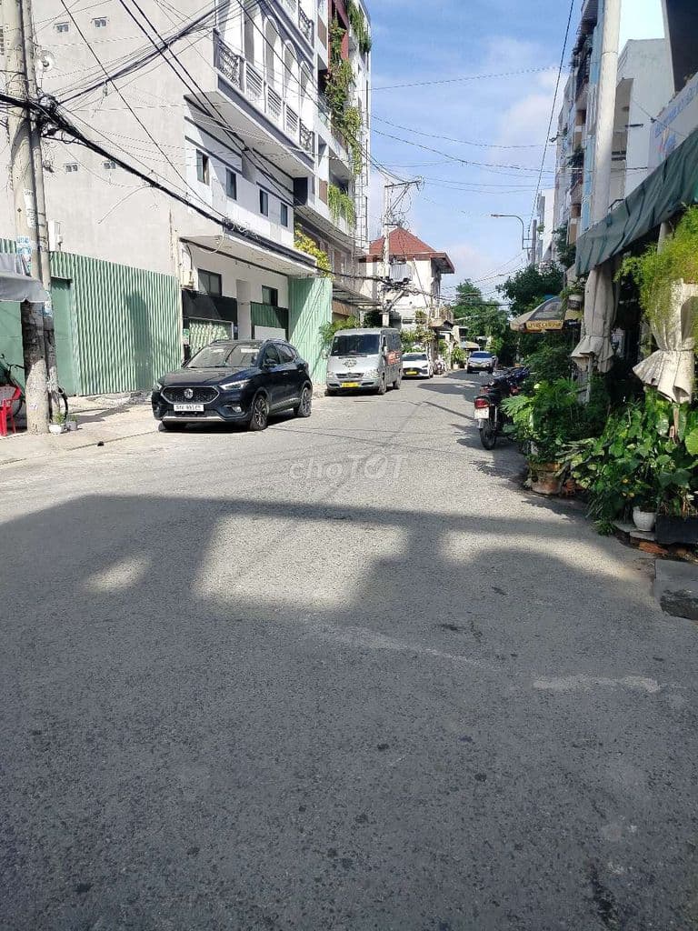 BÁN ĐẤT TẶNG NHÀ ĐƯỜNG LÊ VĂN QUỚI, BÌNH TÂN,75M2, HẺM XE HƠI, NHỈNH5T