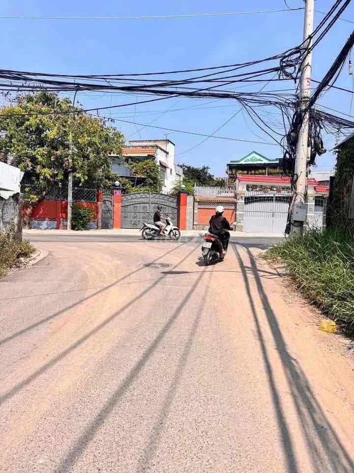 BÁN LÔ ĐẤT MẶT TIỀN ĐÔNG THẠNH 8-1 Giáp Q12 - 450m2- 7tỷ xxx - Ảnh 2