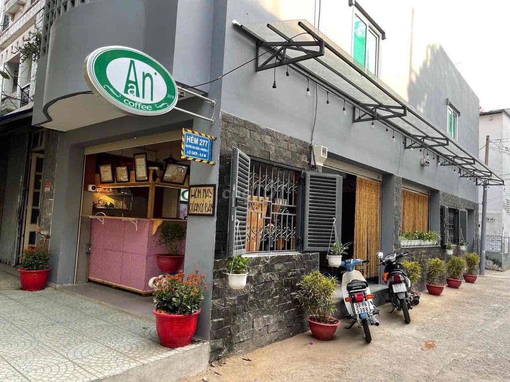 Chính chủ bán gấp nhà căn góc 3 mặt tiền Nguyễn Văn Công,pháp lý chuẩn