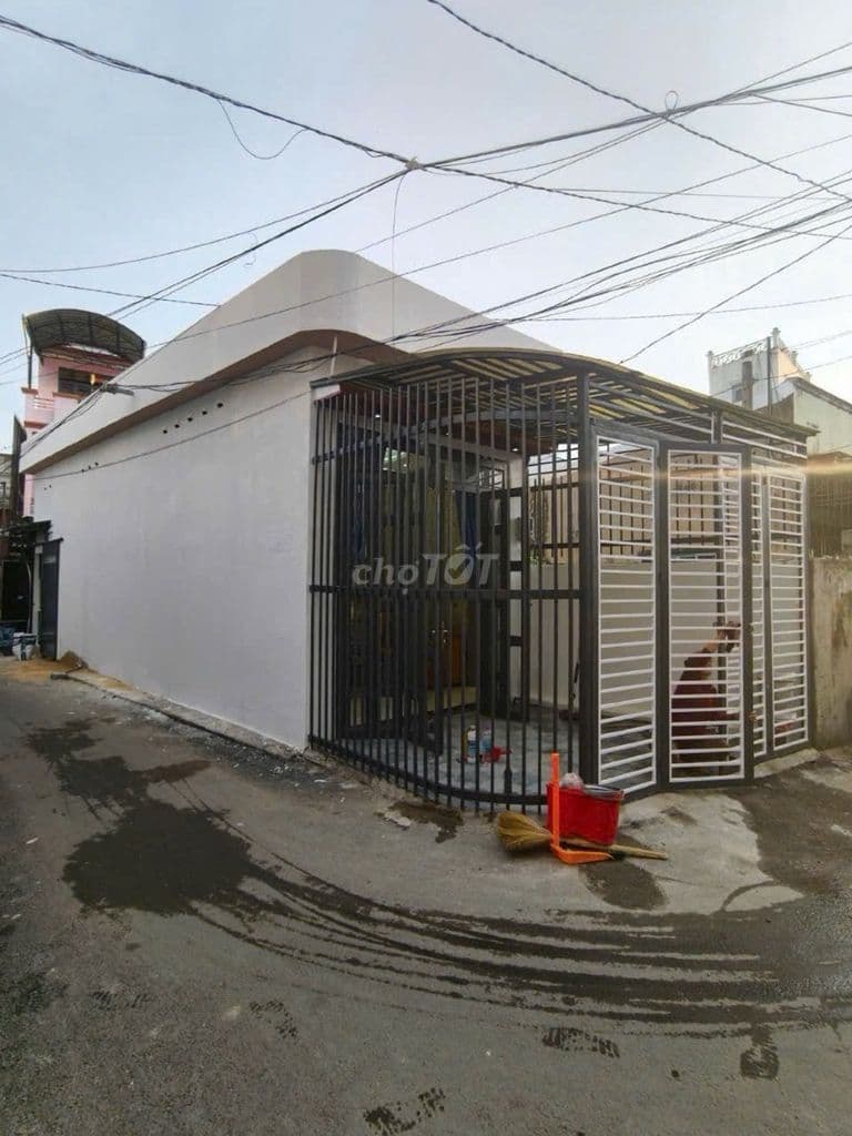 LÔ GÓC - NỞ HẬU 6M - HẺM XE HƠI - BÀ TRIỆU - GẦN CHỢ, BỆNH VIỆN- 2PN - Ảnh 2