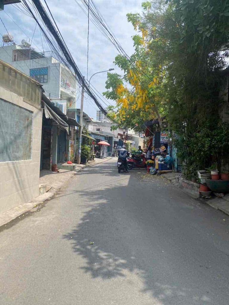 BÁN LÔ ĐẤT MẶT TIỀN ĐƯỜNG 79 4x 20 Gần uy ban quận cũ - Ảnh 2
