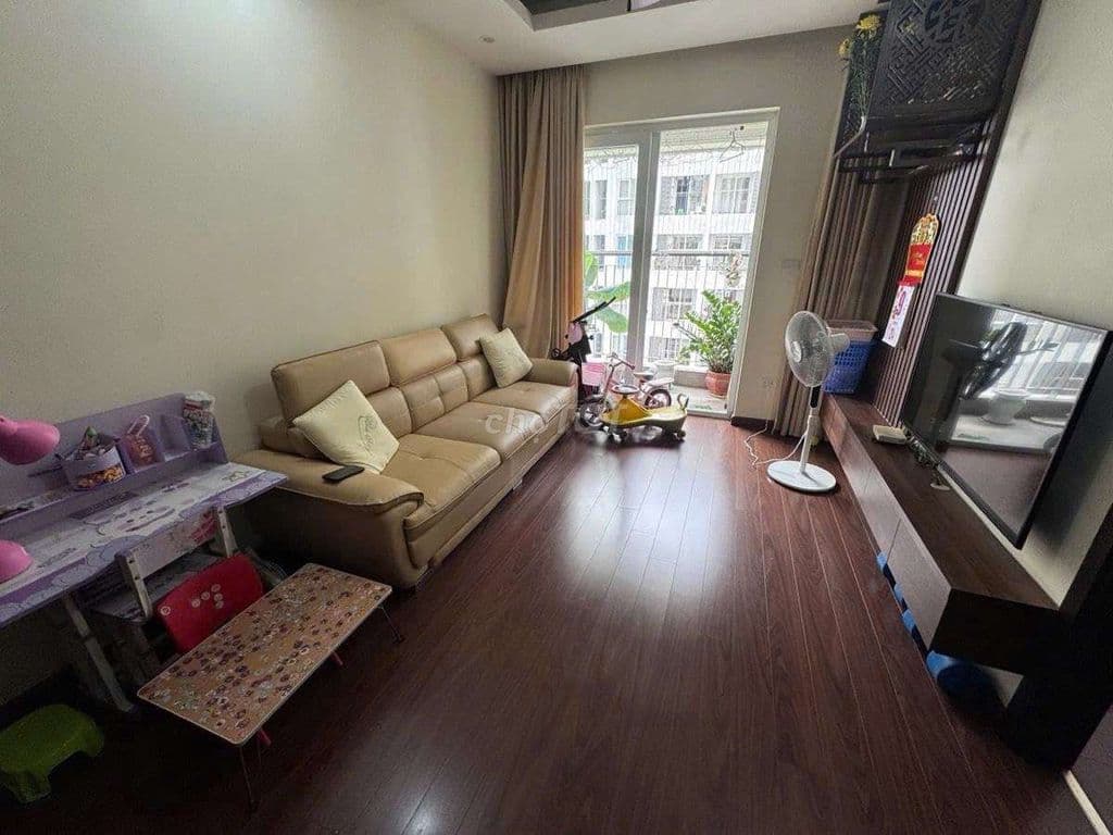 căn hộ 90 Nguyễn Tuân 72m2 7.6 tỷ
