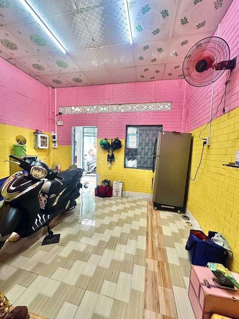 Nhà cấp 4 đường QUỐC LỘ 1A, phường TÂN CHÁNH HIỆP Q12 dt 45m2