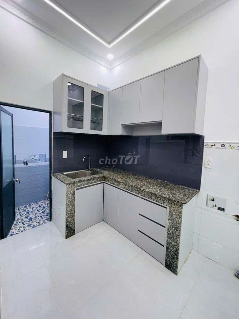 NHÀ ĐẸP 2 TẦNG, GẦN CHỢ THIẾC, Q12 - Ảnh 2