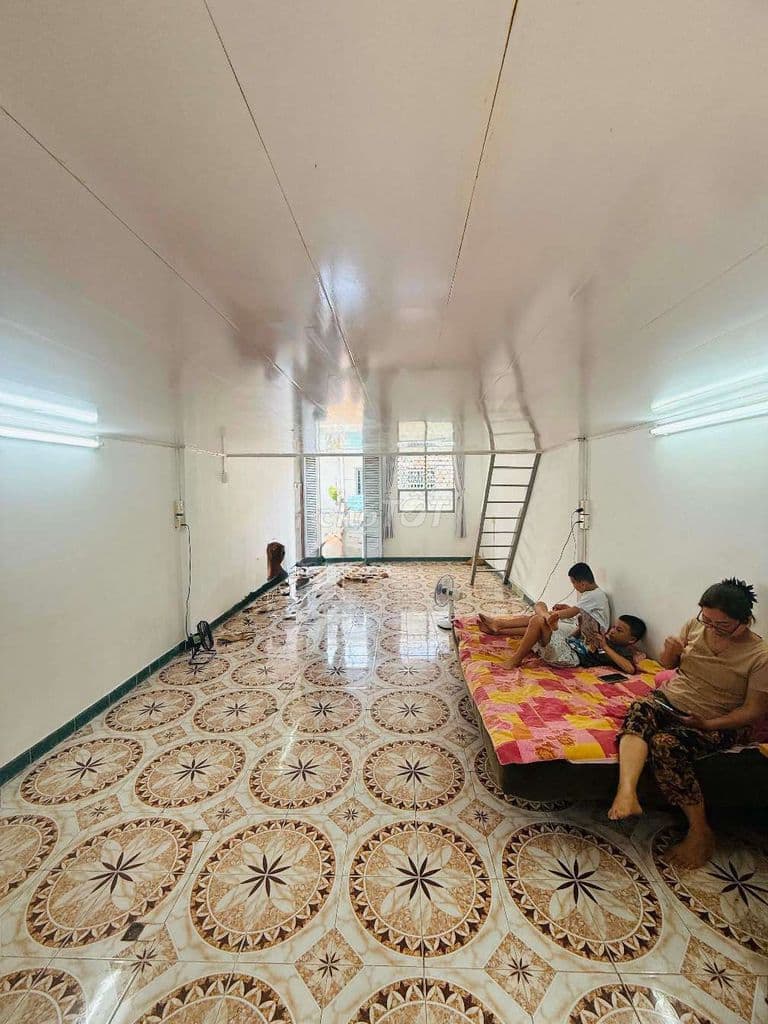 CĂN HỘ 80M2-2PN-MẶT TIỀN NGUYỄN TRÃI Q5(ĐH Y DƯỢC)