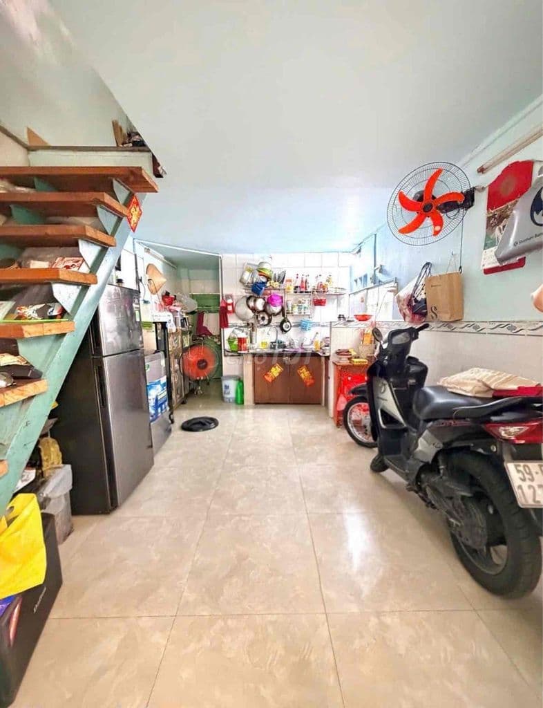 Bán Gấp Nhà gần Lê Văn Quới 3 tầng giá 2ty25