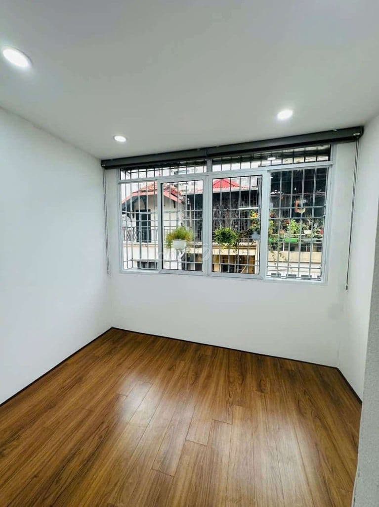 2 tỷ tí Tập thể Thọ Lão Lê Gia Đỉnh 50m 2 ngủ Lô góc mặt phố oto đỗ ct - Ảnh 3