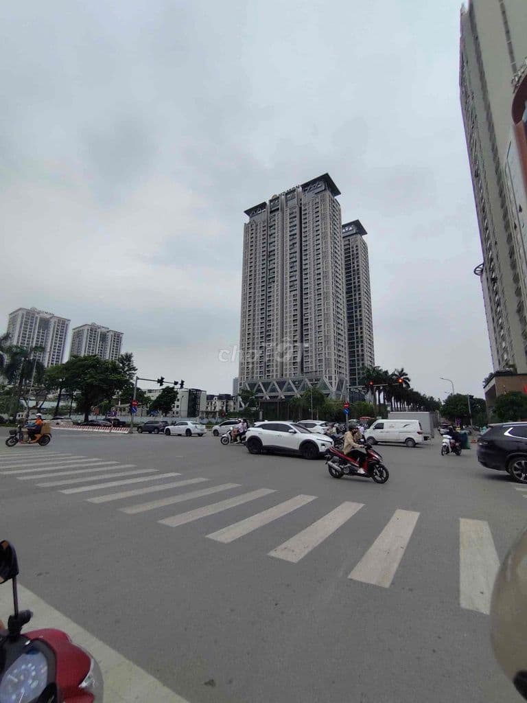 Chỉ 4 tỷ - Chung Cư Dương Khuê - 2 Ngủ - Rộng - Thoáng