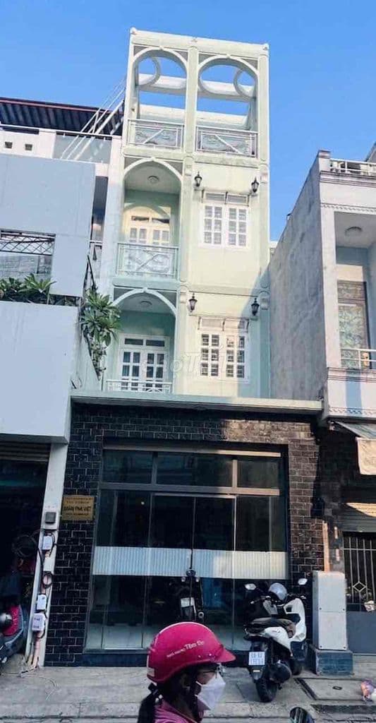 Bán Gấp10 tỷ 500 tr