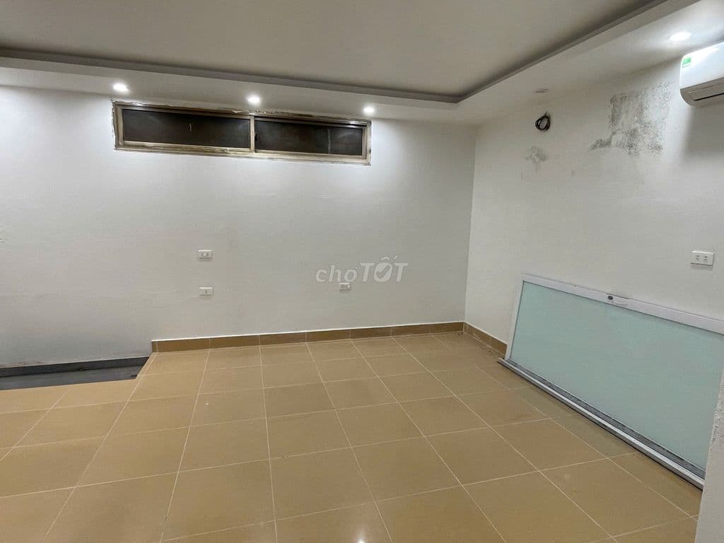 Cho Thuê MBKD 46 Nguyễn Vĩnh Bảo (song song phố Trung Hòa) ô tô đỗ cửa - Ảnh 3