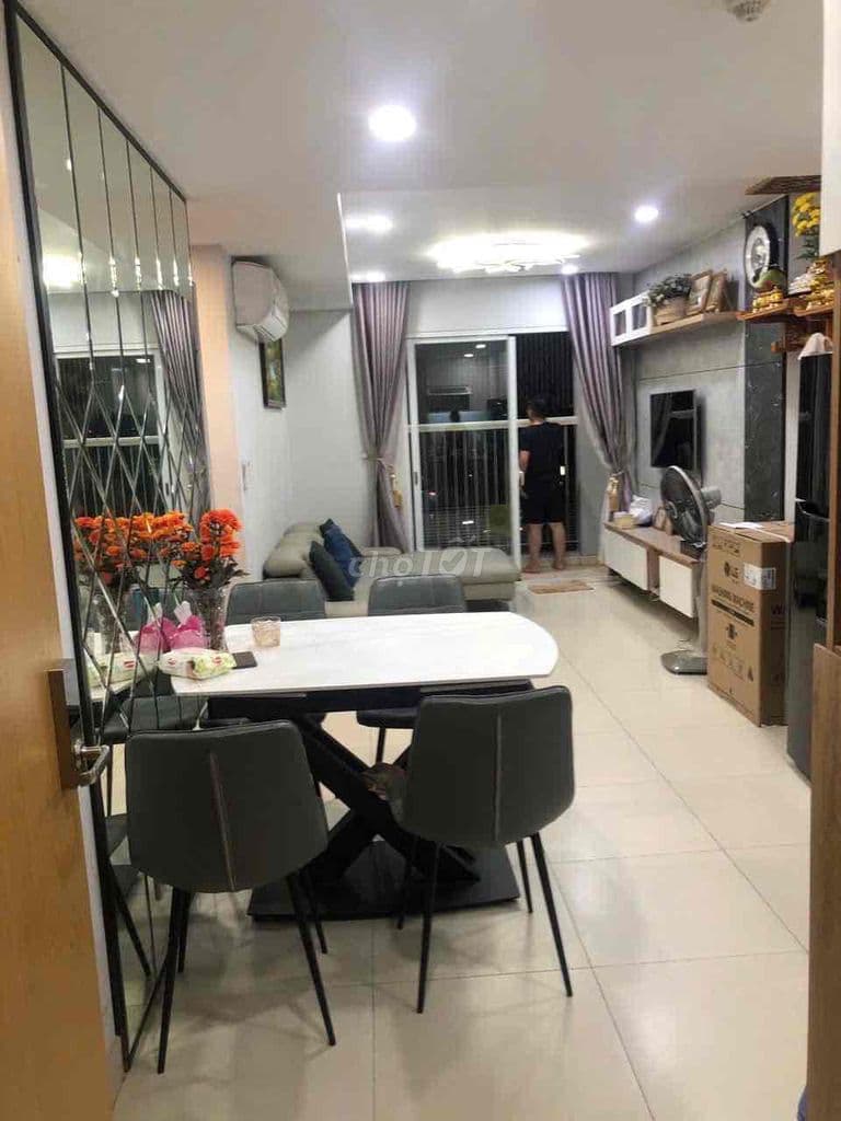 bán căn hộ rirstar full nội thất - Ảnh 2