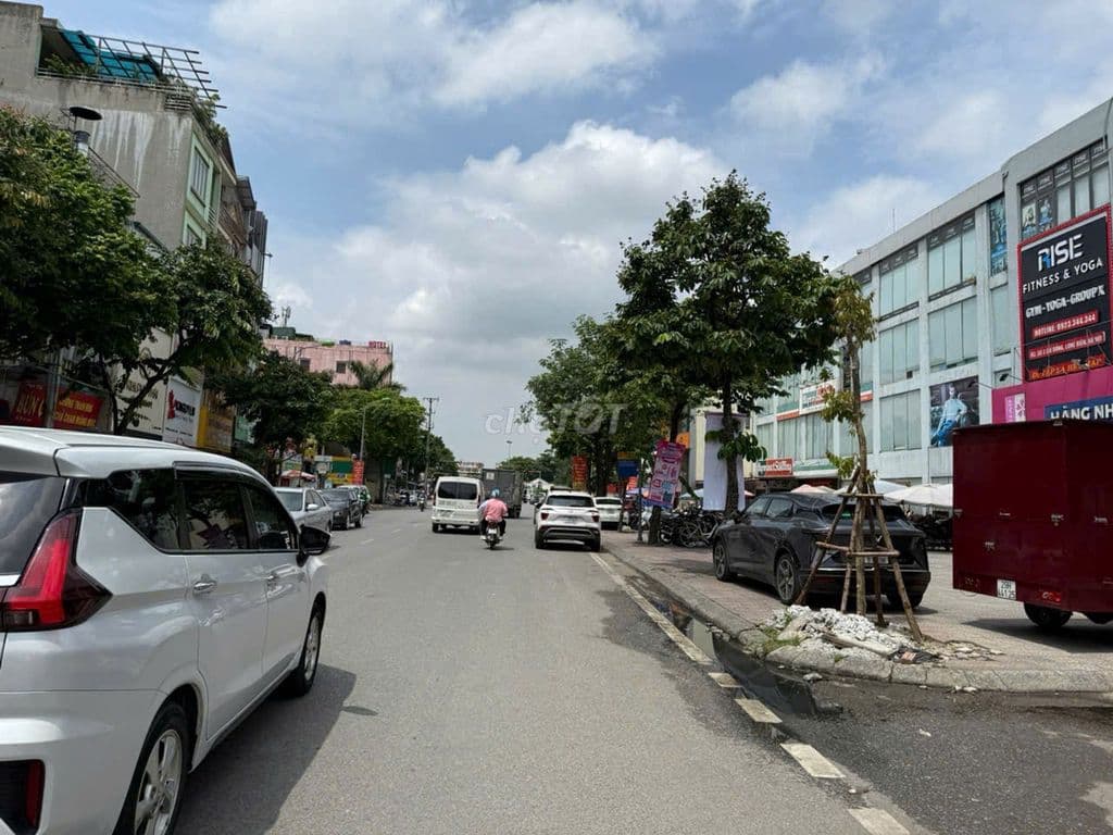 CẦN BÁN NHÀ MẶT PHỐ SÀI ĐỒNG LONG BIÊN HÀ NỘI. - Ảnh 2